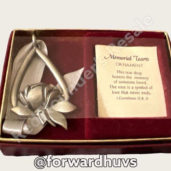 Bundle Sale 3 for $15 | Memorial Ornament to Celebrate a Loved One - Picture 3 of 8